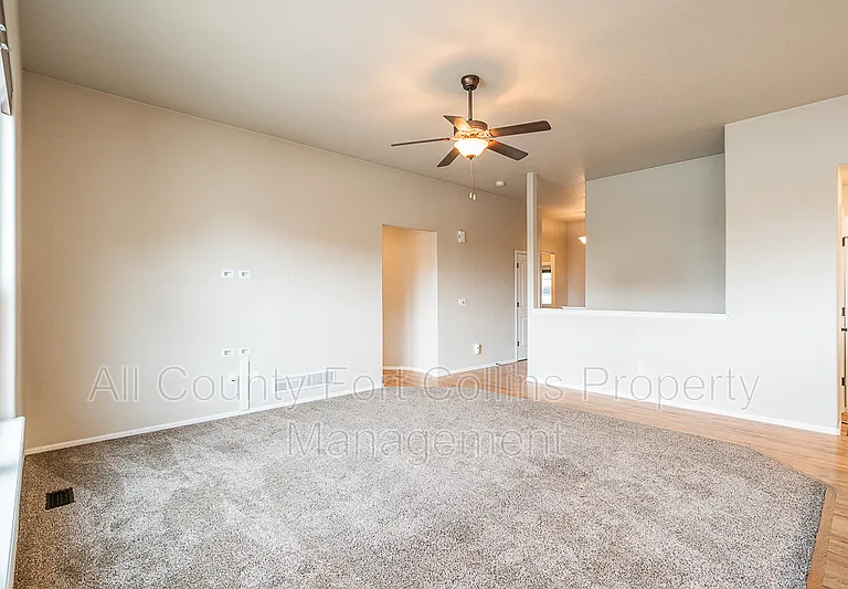 3394 Butternut Ln — Photo 10