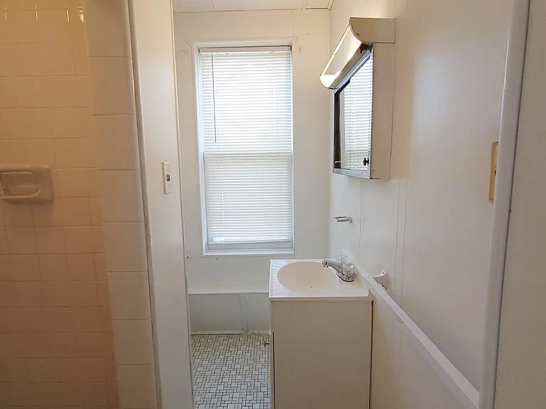 818 Wynnewood Rd #3 — Photo 25