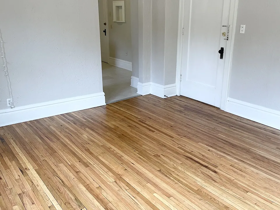 1576 Portland Apartments