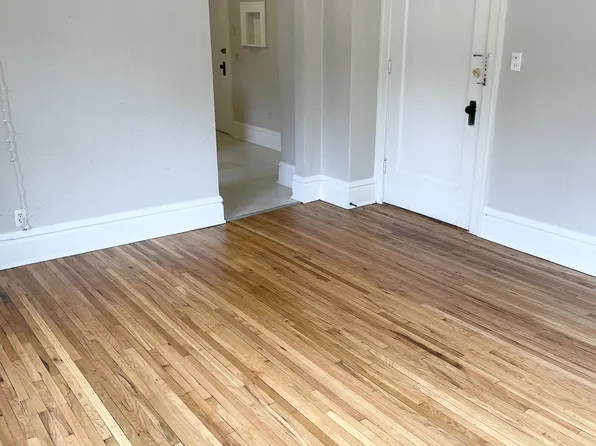 1576 Portland Apartments