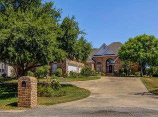 1615 Mill Creek Dr, Salado, TX 76571