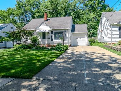 5223 Edenhurst Ave, Lyndhurst, OH, 44124