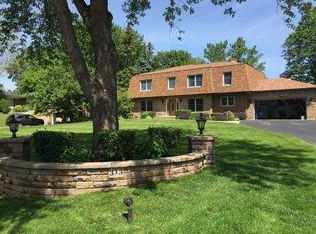 313 Meadowlark Rd, Bloomingdale, IL 60108