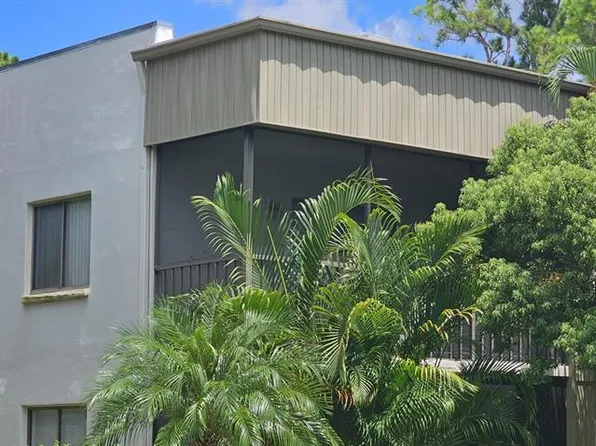 3300 Fox Chase Cir N APT 231, Palm Harbor, FL 34683