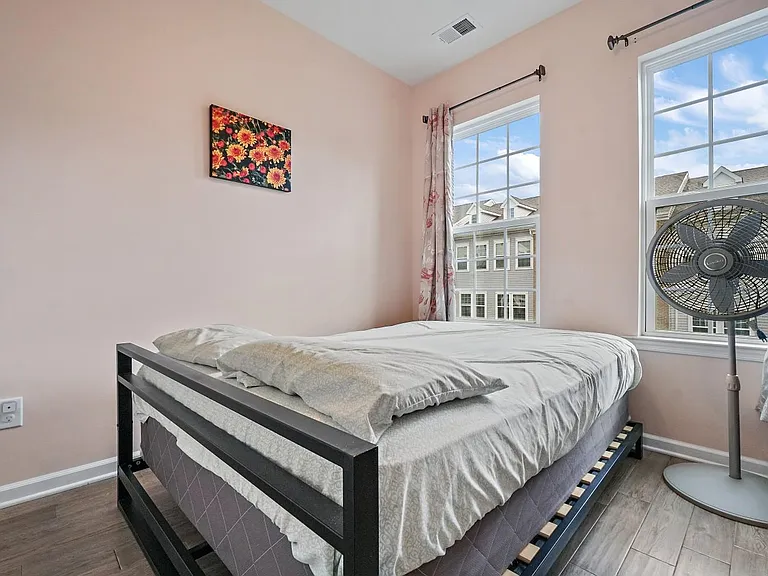106 Truman Dr — Photo 30