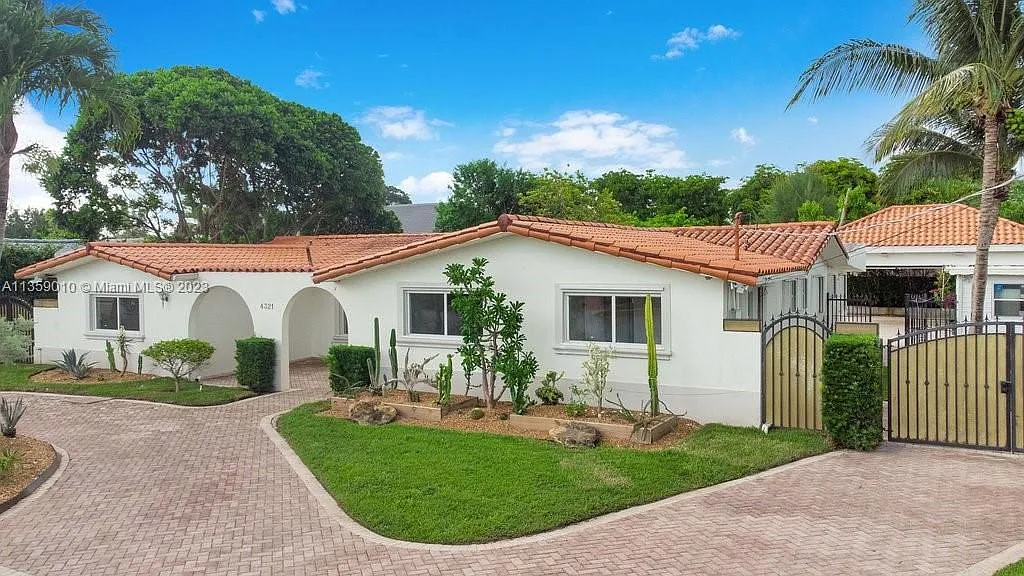 4321 SW 95th Ct, Miami, FL 33165 | Zillow