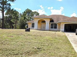612 Columbus Blvd, Lehigh Acres, FL 33974
