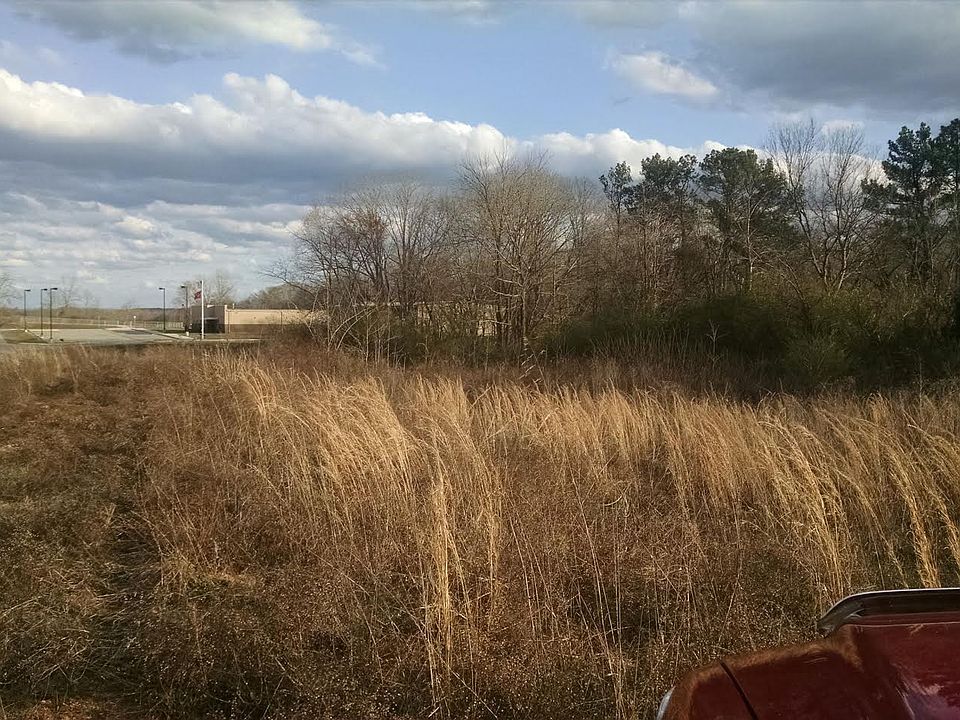 2nd image of 100 Highway