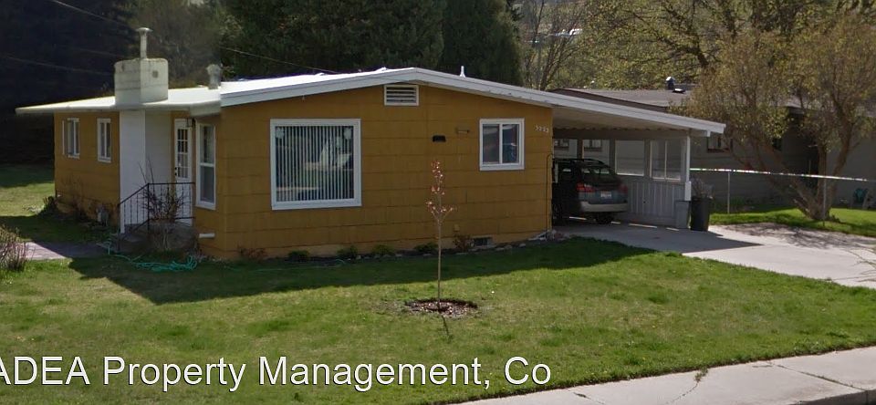 1st image of 3222 Park St
