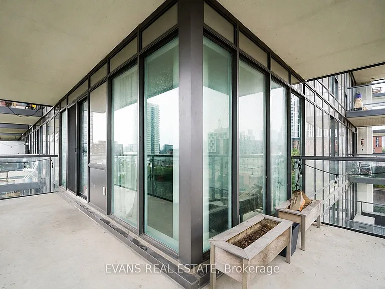 260 Sackville St #705 — Photo 17