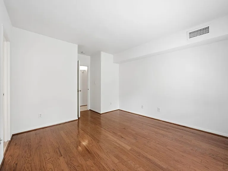 2255 Castle Rock Sq #21C — Photo 13
