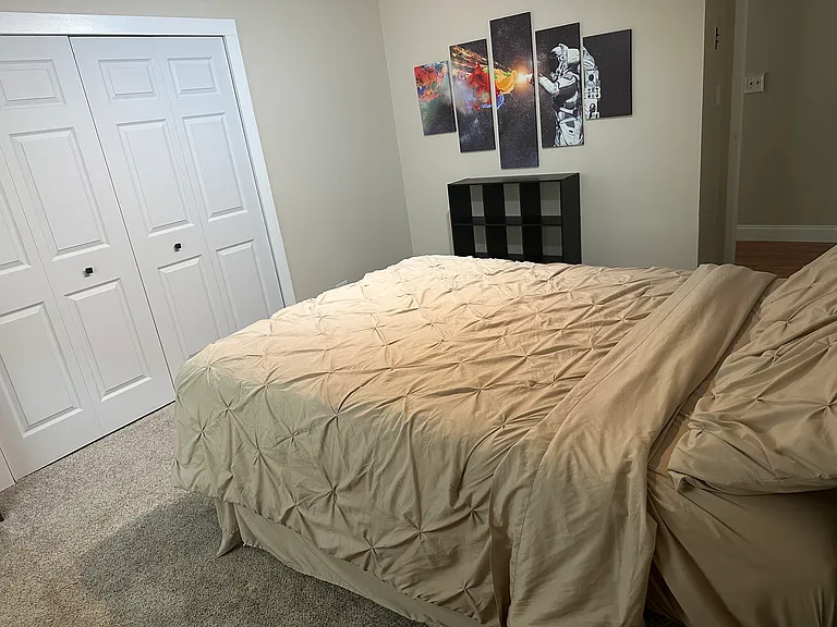 second bedroom