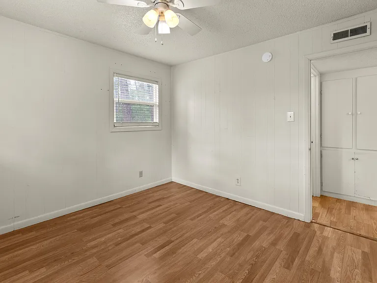 100 Apache Hills Dr #B — Photo 32