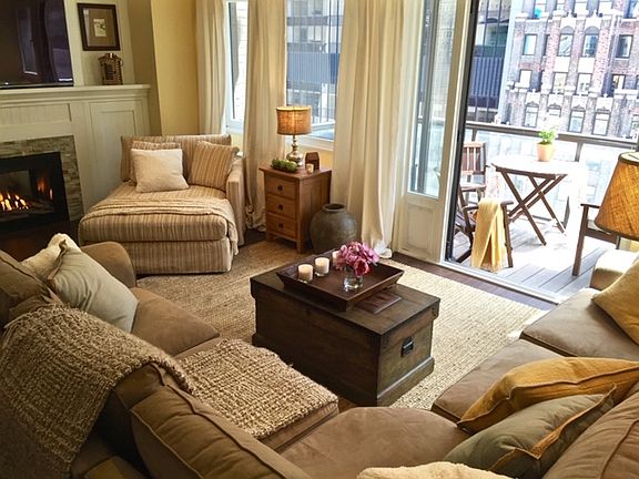 4th image of 58 W 58th St APT 18E