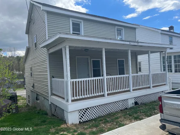 58 Gates Avenue, Victory Mills, NY 12884