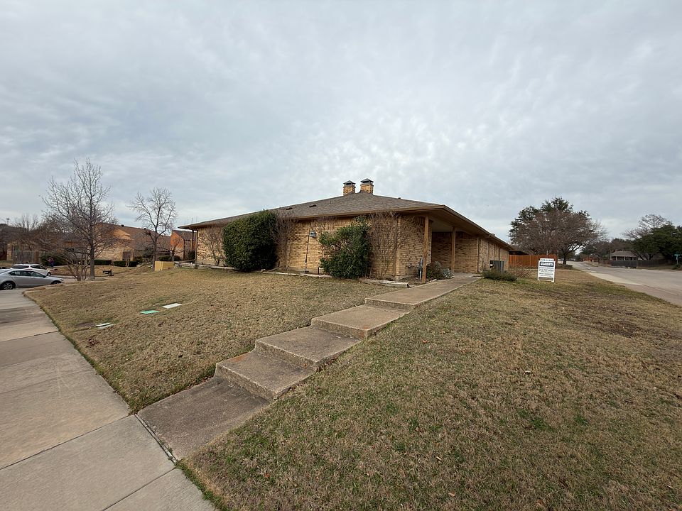 1st image of 2029 Springwood Pl #B
