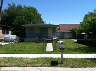 7805 Berg St, New Orleans, LA 70128