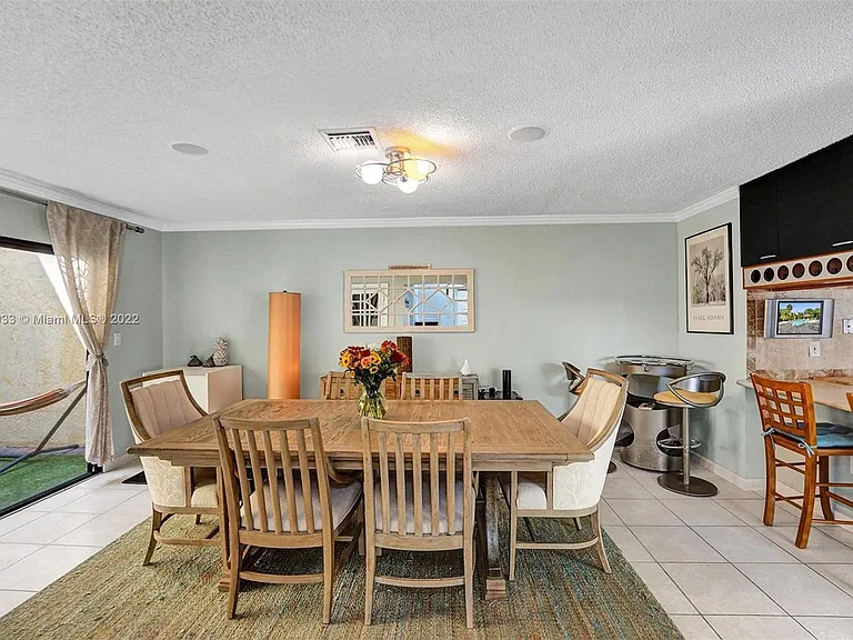 22322 Pineapple Walk Dr — Photo 17