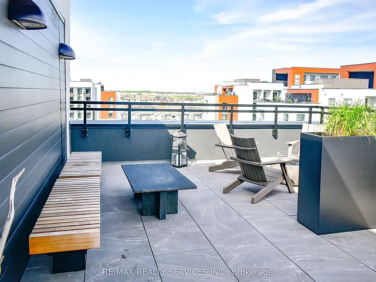 490 Gordon Krantz Ave #614 — Photo 39