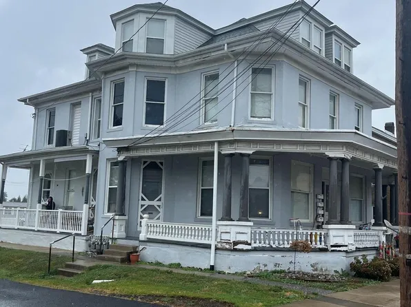 403-405 N Railroad St, Palmyra, PA 17078