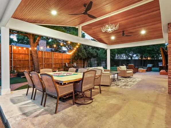 10106 Crestover Cir, Dallas, TX 75229