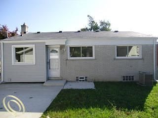 5th image of 8273 N Silvery Ln