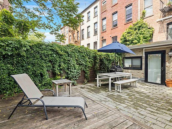 4th image of 272 Stuyvesant Ave APT 1