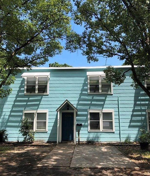 1st image of 815 Shirley St APT 203