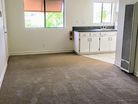 2nd image of 4695 Bancroft St #6