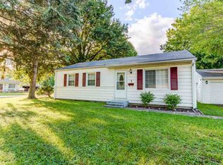 1 Claire Dr, Springfield, IL 62702