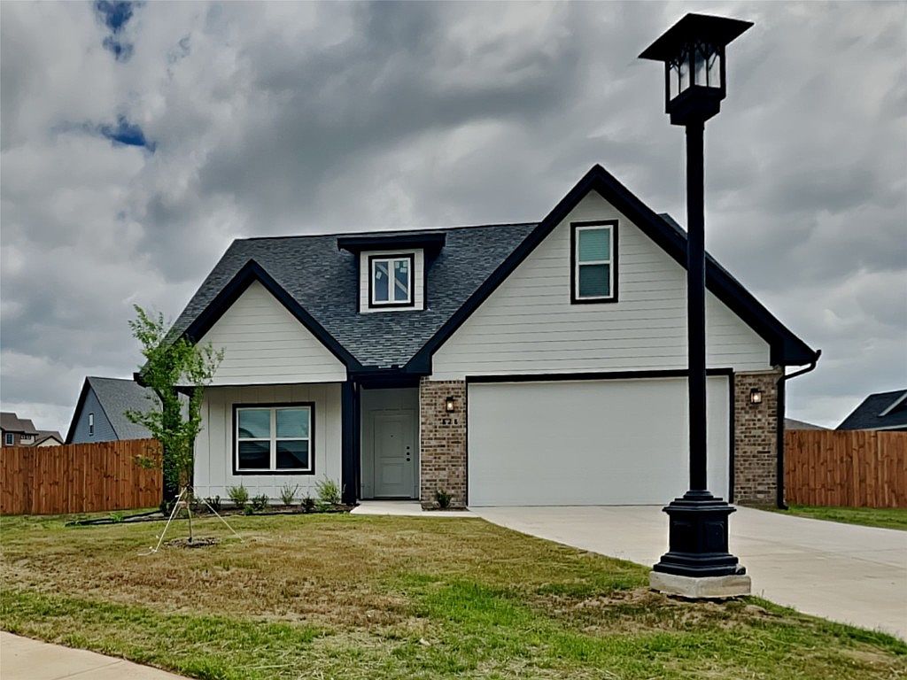 828 Brookside Dr, Springtown, TX 76082 MLS 20458986 Zillow