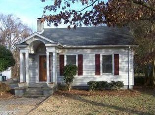 1109 McCormick St, Greensboro, NC 27403