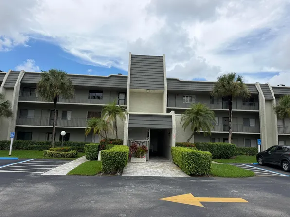 4120 Tivoli Court #208, Lake Worth, FL 33467