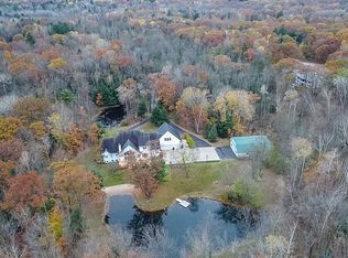 3196 Shady Ln, Green Bay, WI 54313