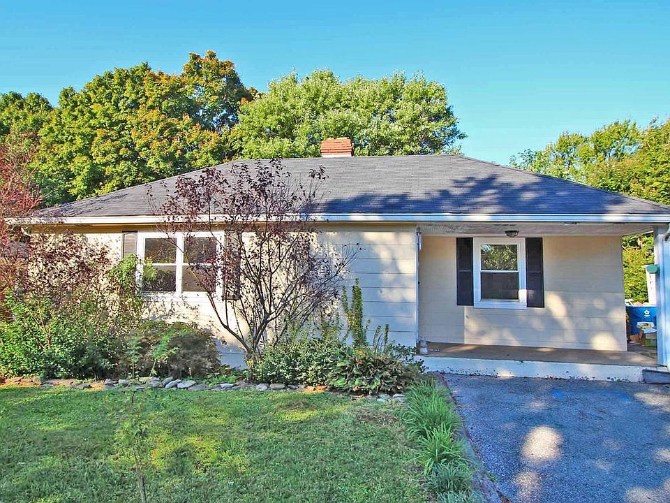 1st image of 641 Southlawn Dr