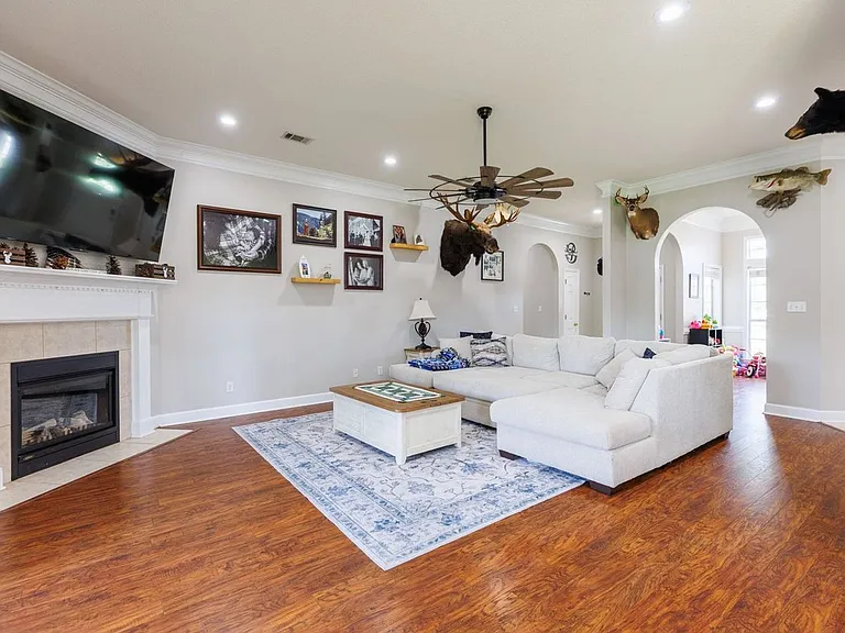 4614 Briarberry Dr — Photo 5