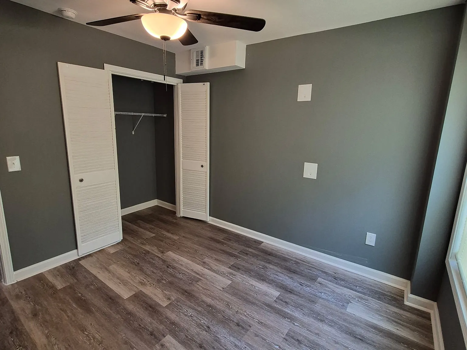 2 bed, 800 sqft, $1,500 — Photo 2