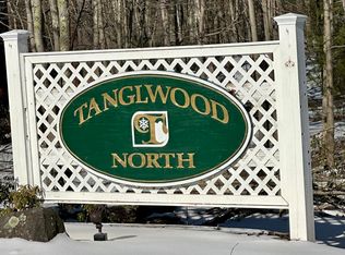 132 Gunstock Ln, Tafton, PA