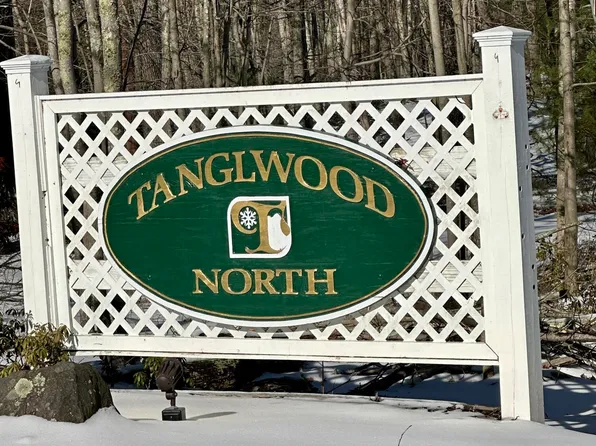 132 Gunstock Ln, Tafton, PA 18464