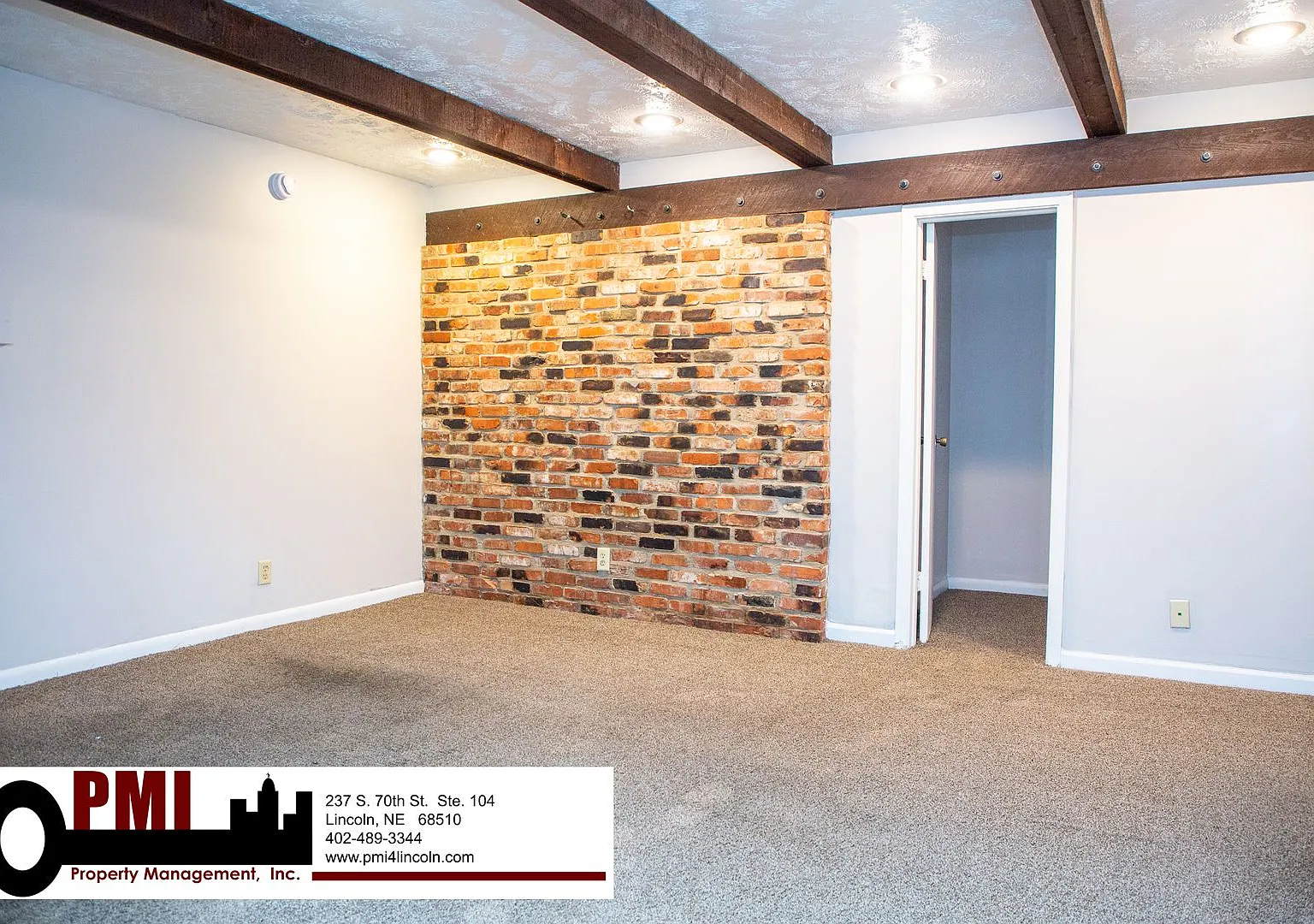 1329 F St — Photo 3