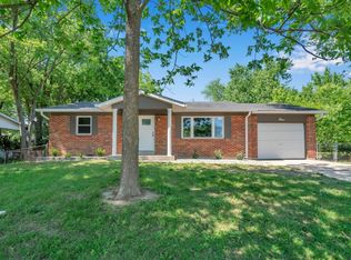 3 Griffin Dr, Saint Peters, MO 63376