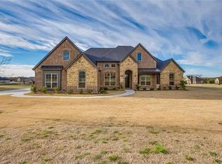 221 Ranier St, Waxahachie, TX 75167