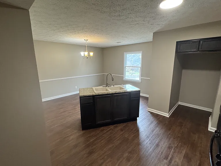 6307 Olde Towne Dr #C — Photo 10