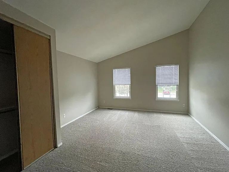 3426 Queen Anne Way — Photo 12