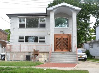 20655 46th Rd, Bayside, NY 11361