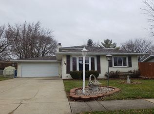 14 Hilltop Dr, Bourbonnais, IL 60914