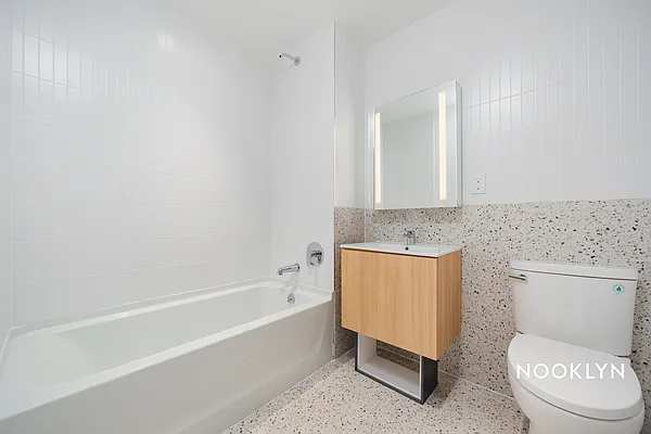 Rented by Nooklyn NYC LLC | media 95