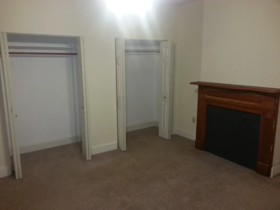 2 closets in room