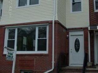 5732 65th St, Maspeth, NY 11378