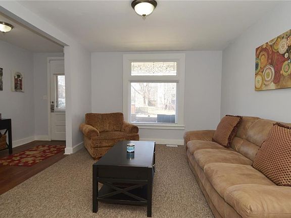 3rd image of 1709 N Talbott St